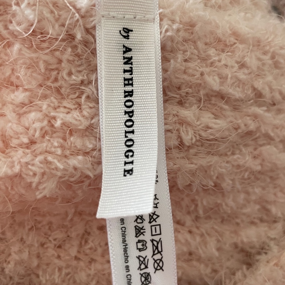 Anthropologie soft fuzzy scarf - Picture 2 of 5